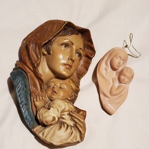 DIPINTO A MANO, HANDPAINTED, MARY AND JESUS.MADE IN ITALY***INCLUDES AN ORNAMENT